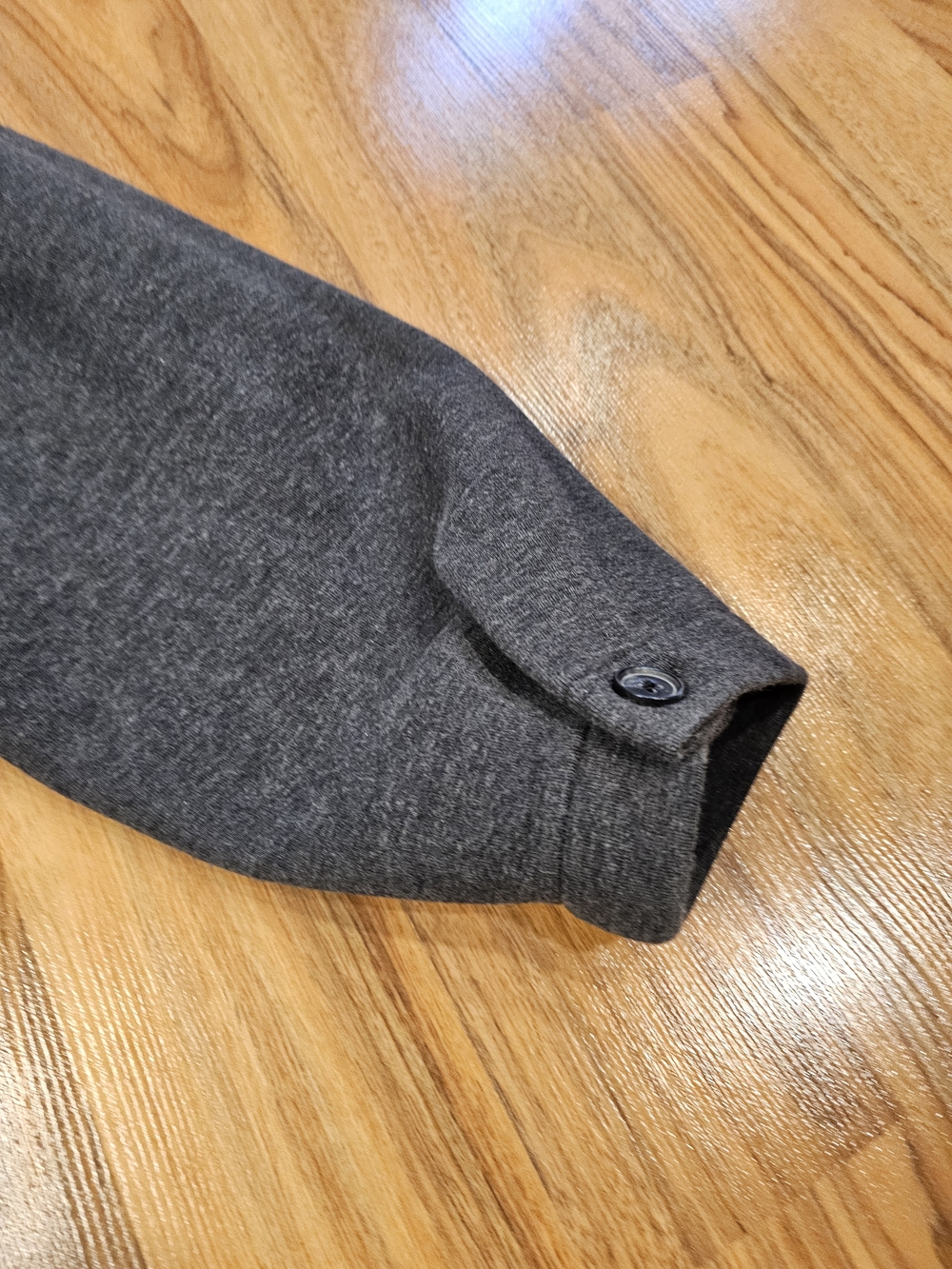 Banana Republic Heather Charcoal  Scuba V-Neck Sweatshirt - Picture 13 of 16